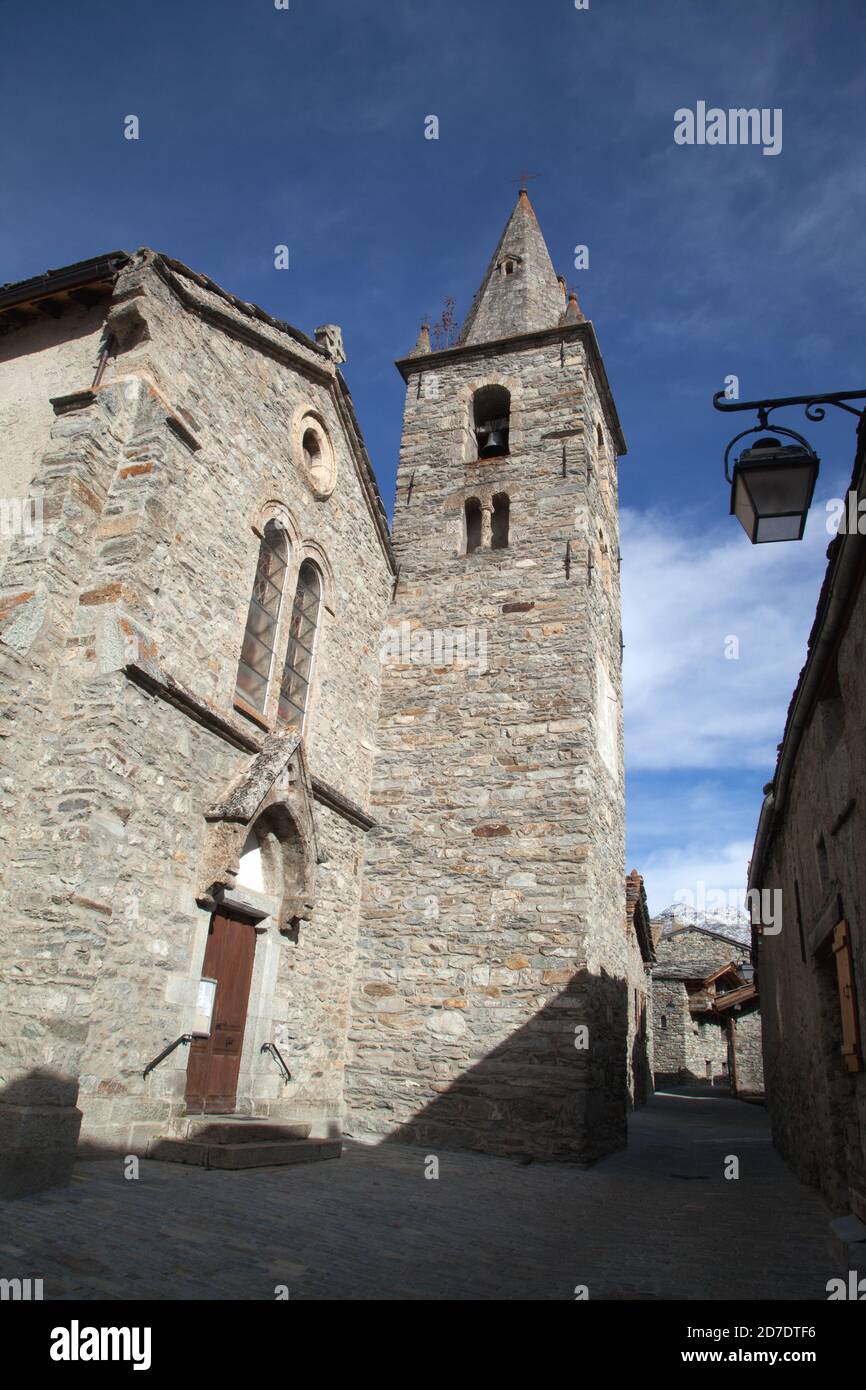 Église notre-Dame-de-l'Assomption à Bonneval-sur-Arc haute-Maurienne Savoie France Banque D'Images