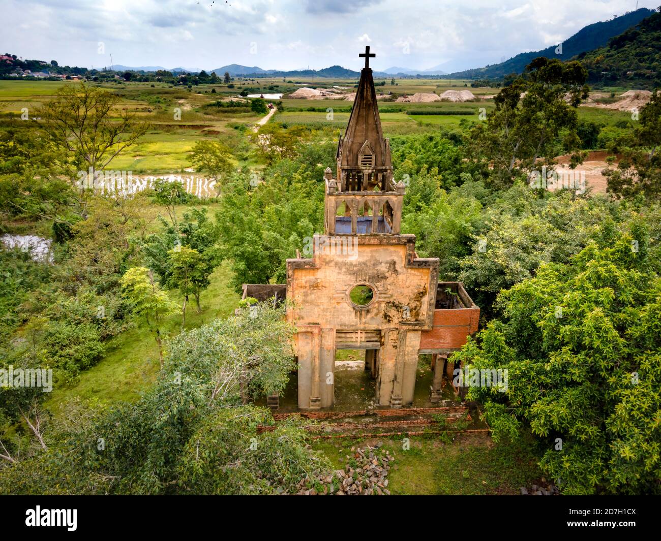 Une ancienne église abandonnée dans la province de Dak Lak, au Vietnam Banque D'Images