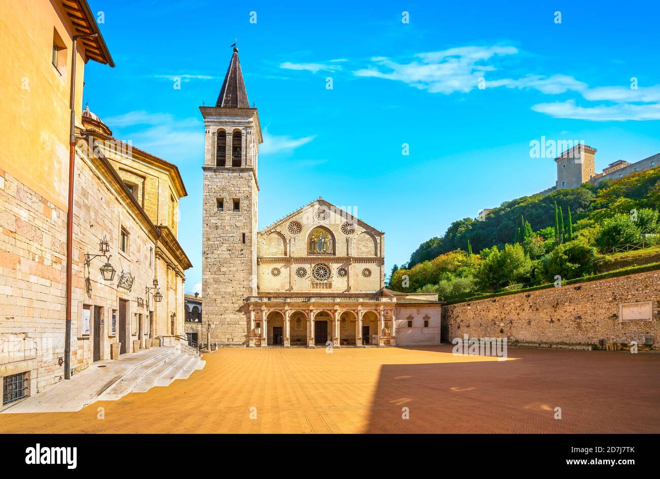 Spoleto, Santa Maria Assunta ou cathédrale Saint Mary duomo. Pérouse, Ombrie, Italie, Europe. Banque D'Images