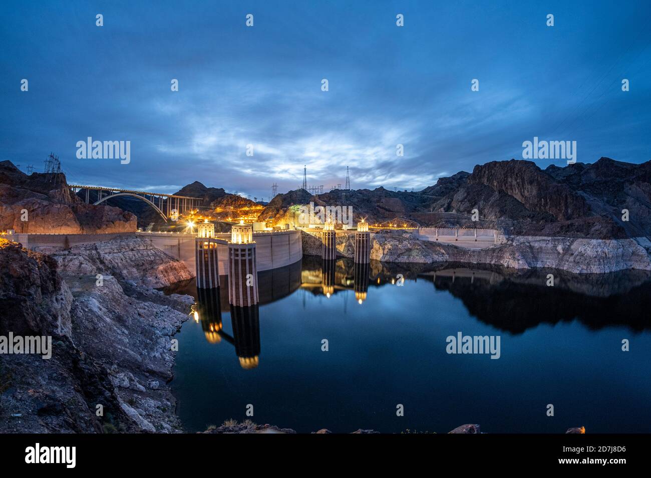 États-Unis, Nevada, barrage Hoover la nuit Banque D'Images