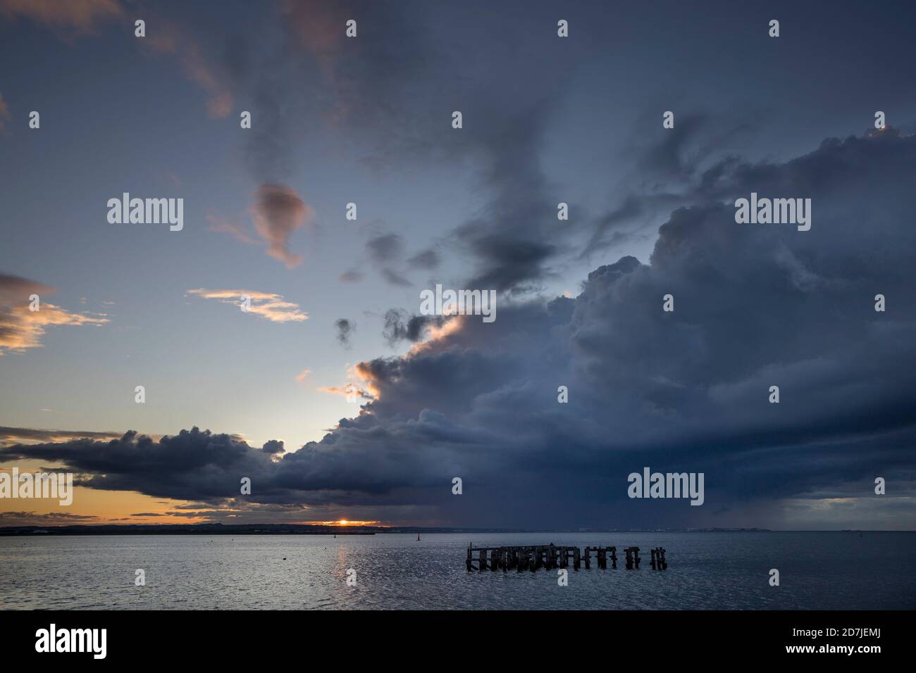 Détail nuage de pluie Teesmouth, Cleveland, Royaume-Uni Banque D'Images