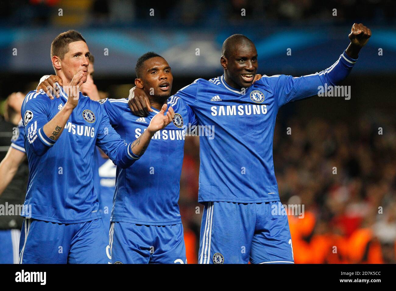 Garrill Cahill, Demba Ba et Samuel ETO du FC Chelsea lors de la Ligue des champions de l'UEFA, match de football entre le FC Chelsea et Paris Saint-Germain le 08 avril 2014 au stade Stamford Bridge à Paris, France - photo Laurent Lairys / DPPI Banque D'Images