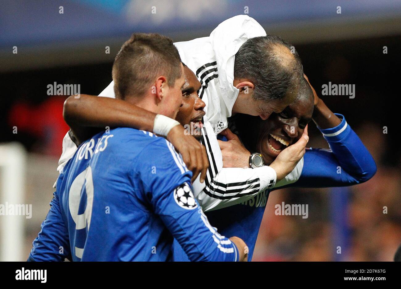 Garrill Cahill, Demba Ba et Samuel ETO du FC Chelsea lors de la Ligue des champions de l'UEFA, match de football entre le FC Chelsea et Paris Saint-Germain le 08 avril 2014 au stade Stamford Bridge à Paris, France - photo Laurent Lairys / DPPI Banque D'Images