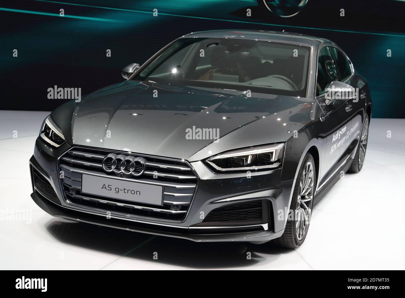 La nouvelle Audi A5 g-tron au salon international de l'automobile de Francfort 2017, en Allemagne Banque D'Images