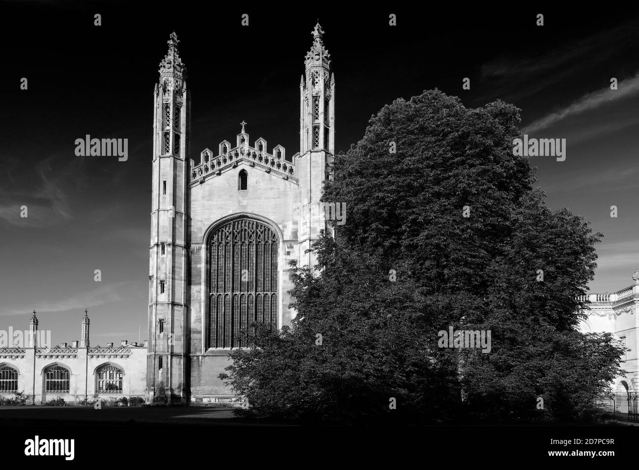 Vue sur Kings College, Kings Parade, Cambridge City, Cambridgeshire, Angleterre, Royaume-Uni Banque D'Images