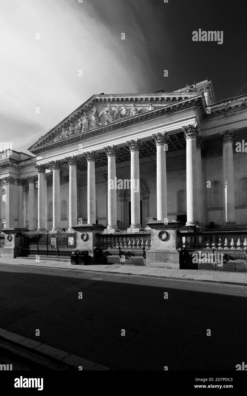 Extérieur du musée Fitzwilliam, Trumpington Street, Cambridge City, Cambridgeshire, Angleterre, Royaume-Uni Banque D'Images
