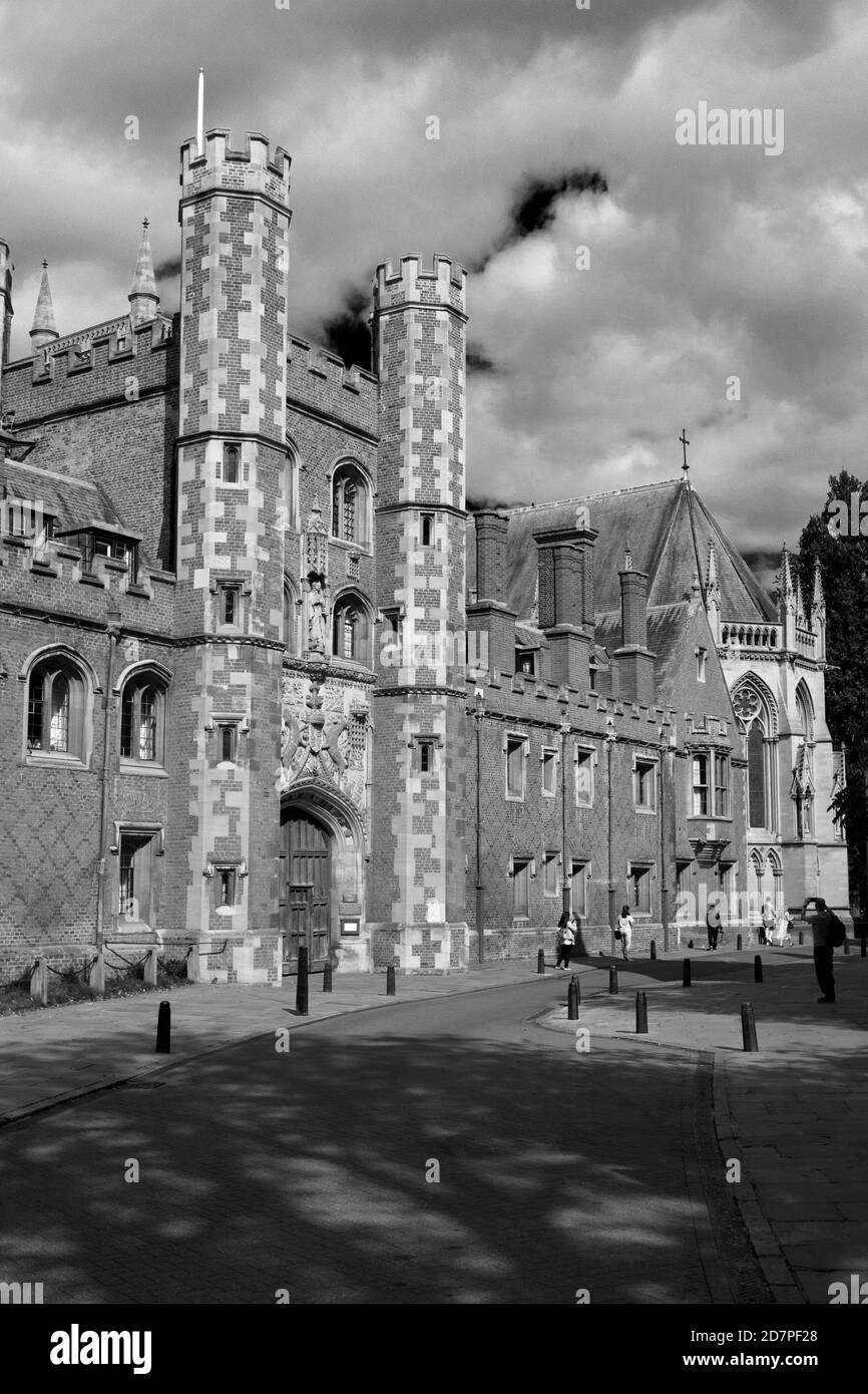 Façade de St Johns College, St John's Street, Cambridge City, Cambridgeshire, Angleterre, Royaume-Uni Banque D'Images