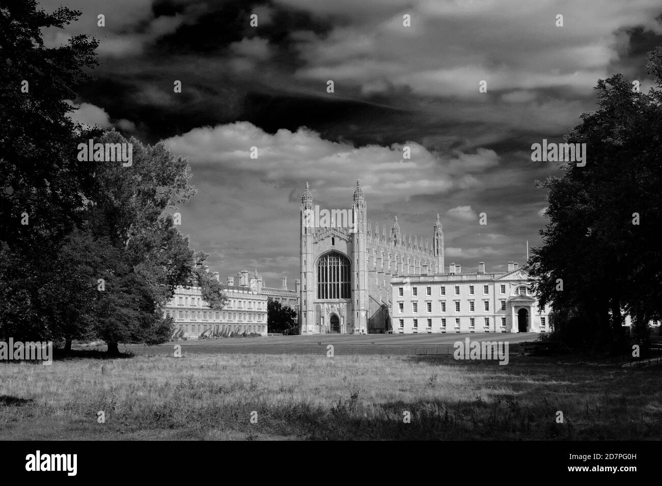 Vue sur Kings College, Kings Parade, Cambridge City, Cambridgeshire, Angleterre, Royaume-Uni Banque D'Images