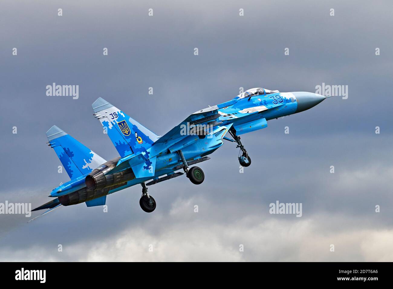 La Force aérienne ukrainienne Sukhoi su-27 (nom de l'OTAN faisant rapport : « flanker ») vole à RIAT 2019 Banque D'Images