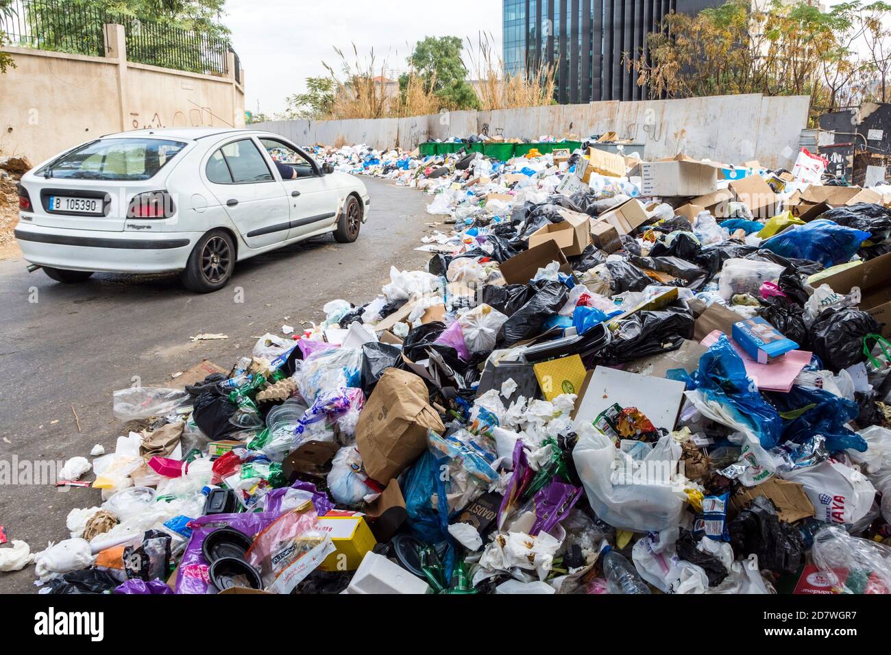 Octobre 2020 - accumulation de déchets dans les rues de Beyrouth, crise des ordures au Liban Banque D'Images