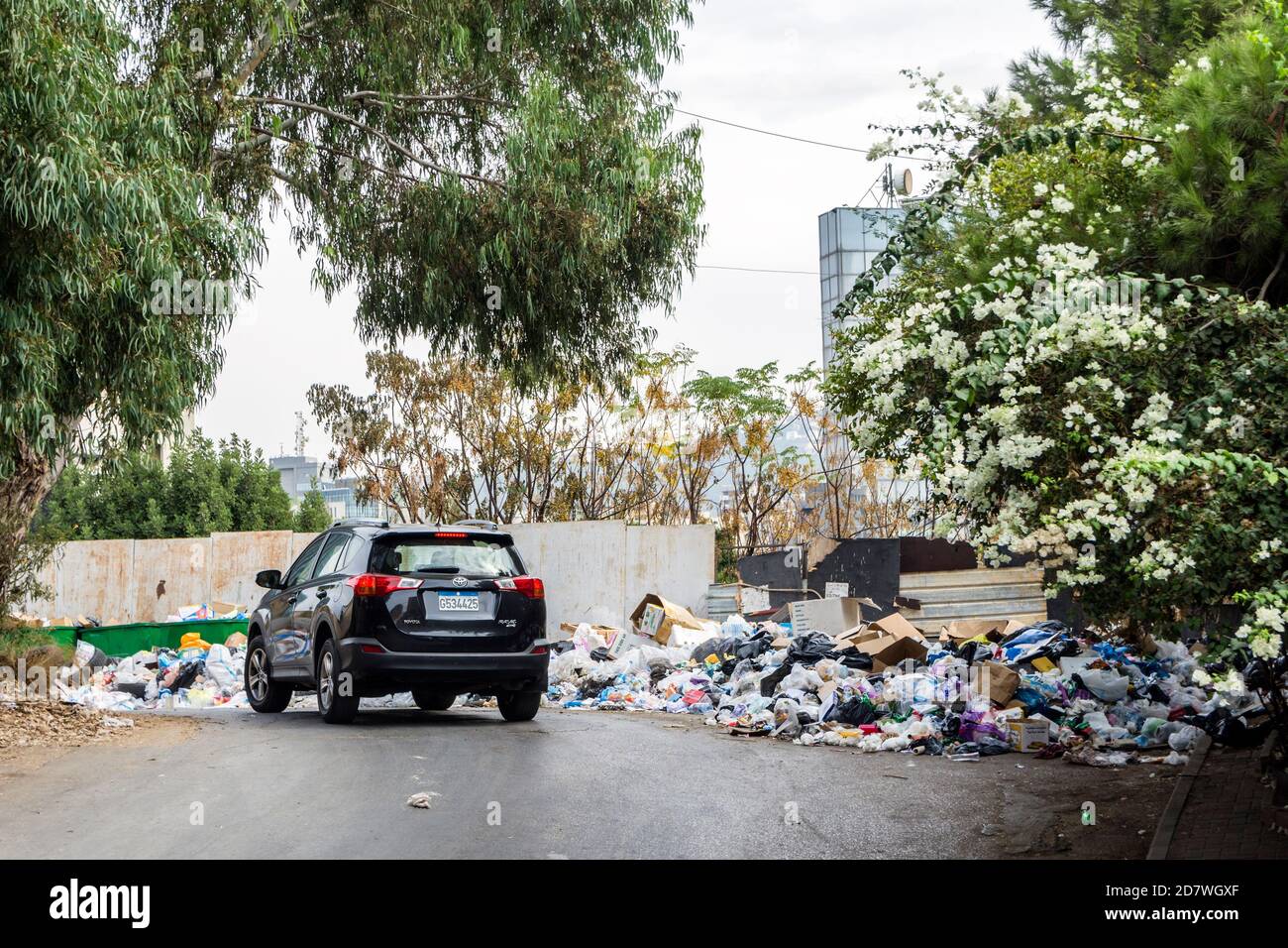 Octobre 2020 - accumulation de déchets dans les rues de Beyrouth, crise des ordures au Liban Banque D'Images