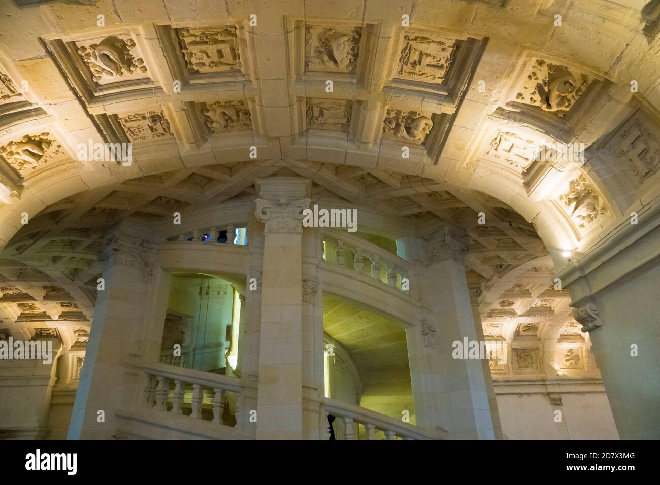 France, Loir-et-cher (41), Chambord (patrimoine mondial de l'UNESCO), caille de la Renaissance royale, 2ème étage, l'escalier à double spirale et les chambres fortes ca Banque D'Images