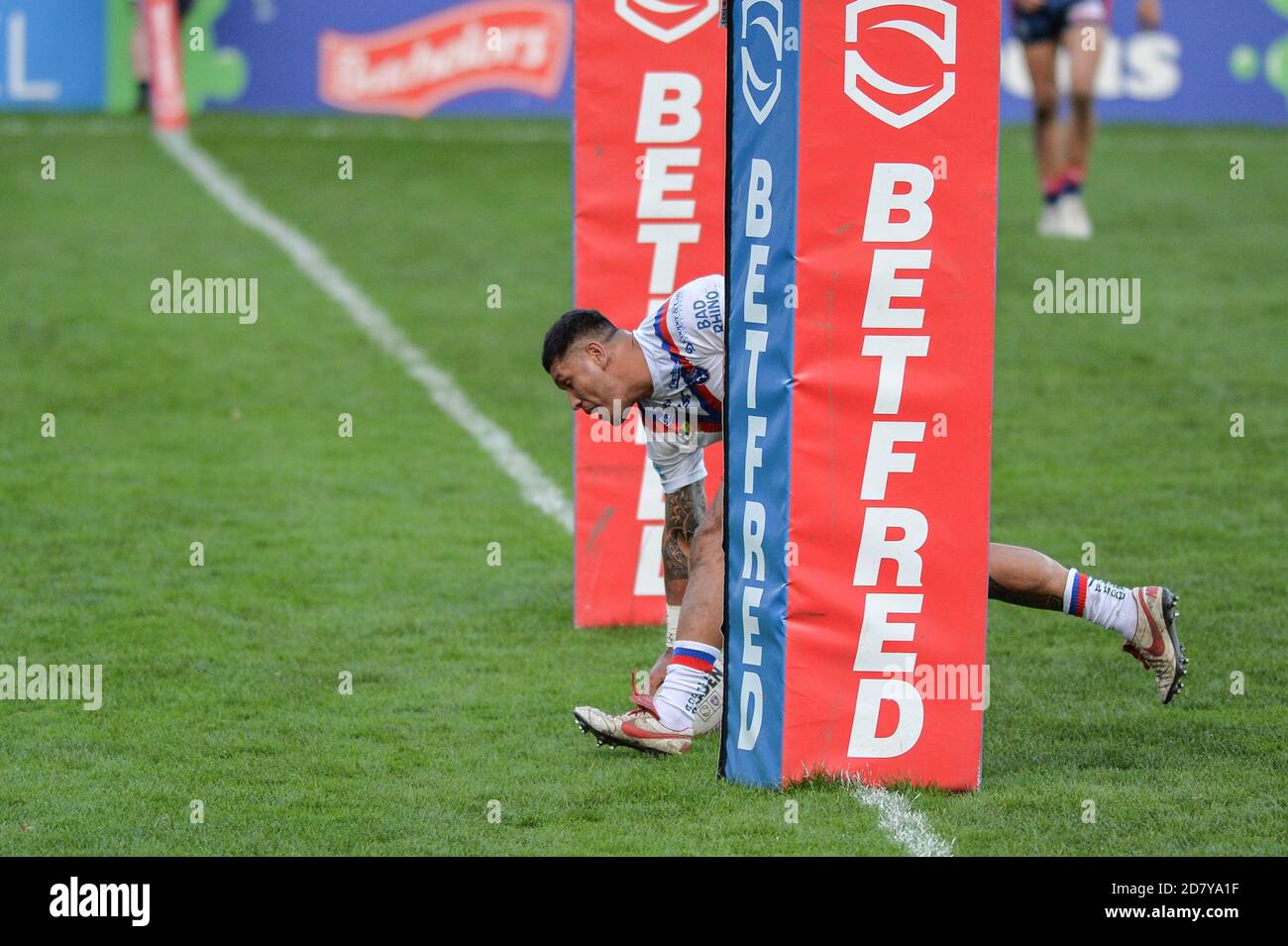 ESSAYEZ Adam Tangata de Wakefield Trinity pour marquer un essayez Banque D'Images