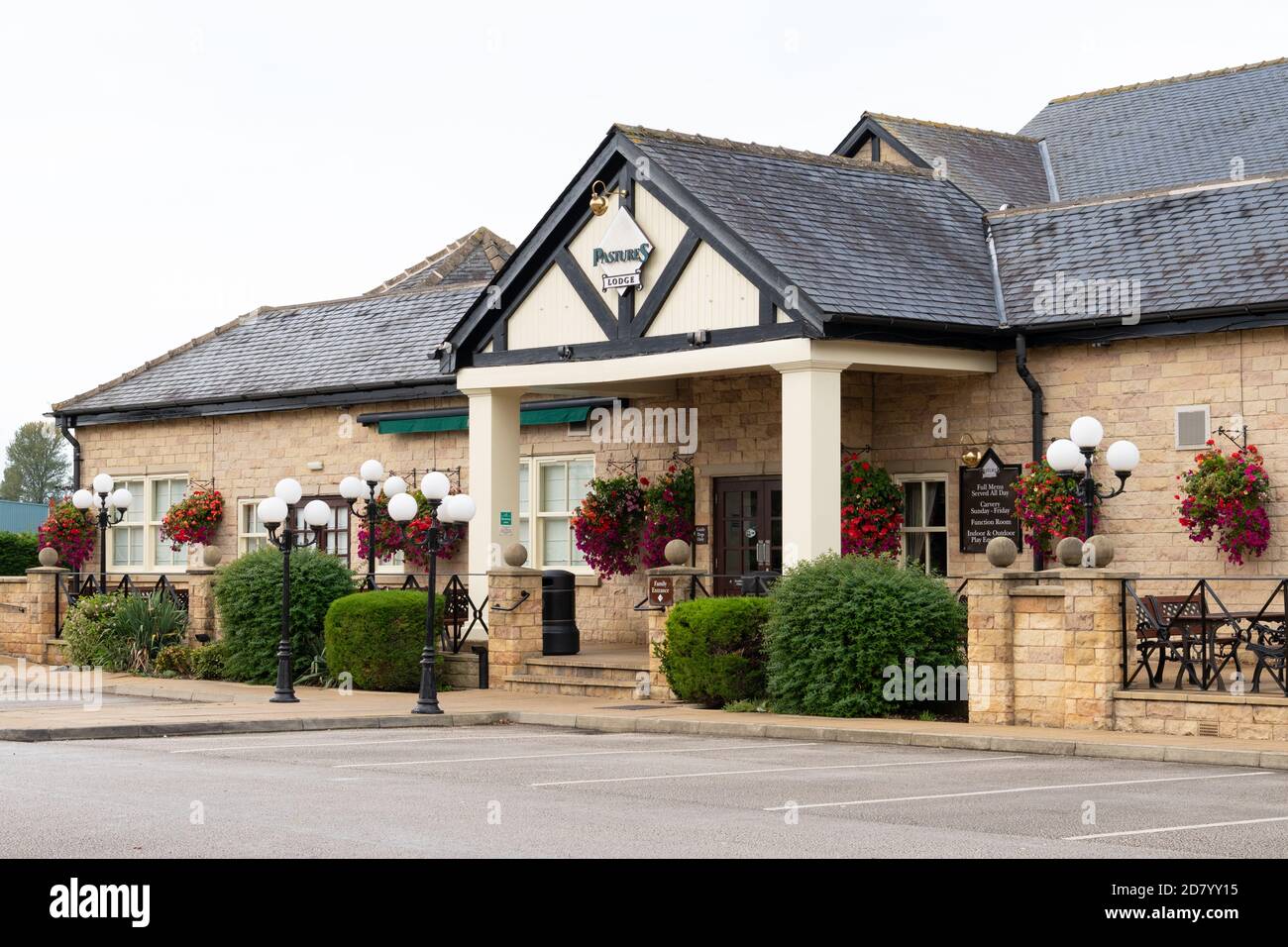 Pastures Lodge, restaurant de style pub familial, Mexborough, Doncaster, South Yorkshire, Angleterre, Royaume-Uni Banque D'Images