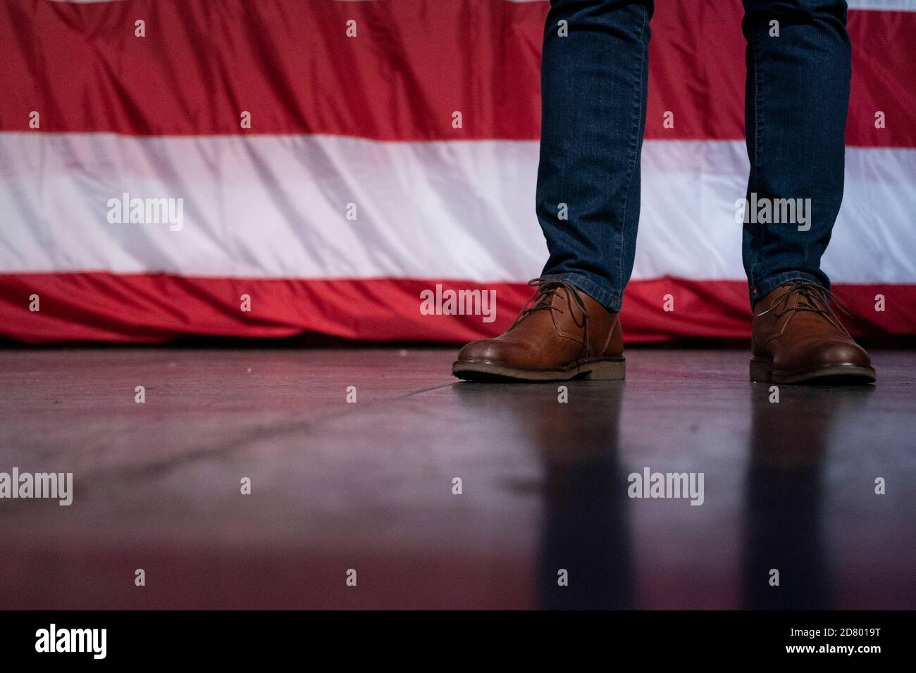 Pete Buttigieg, 2020 candidate démocrate à la présidence et maire de South Bend, Indiana, prend la parole lors du dîner de l'escadre Ding, le 9 août 2019 à Clear Lake, Iowa. Le dîner est devenu un incontournable pour les espoirs présidentiels démocrates devant le caucus de l'Iowa. Crédit : Alex Edelman/l'accès photo Banque D'Images