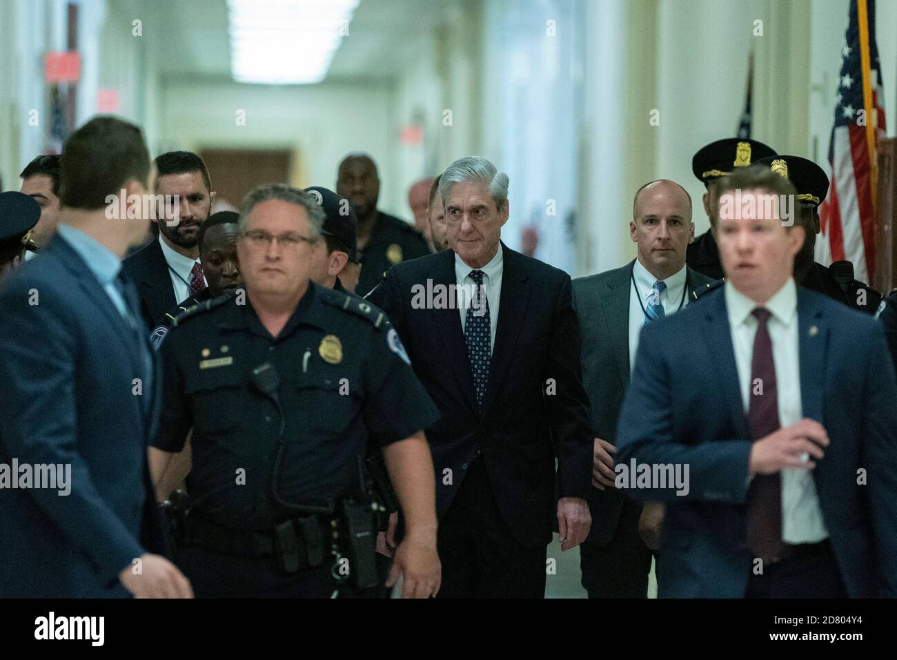 Robert Mueller, ancien conseiller spécial du ministère de la Justice des États-Unis, arrive à Capitol Hill pour rencontrer des membres du Congrès le 24 juillet 2019. Crédit : Alex Edelman/l'accès photo Banque D'Images