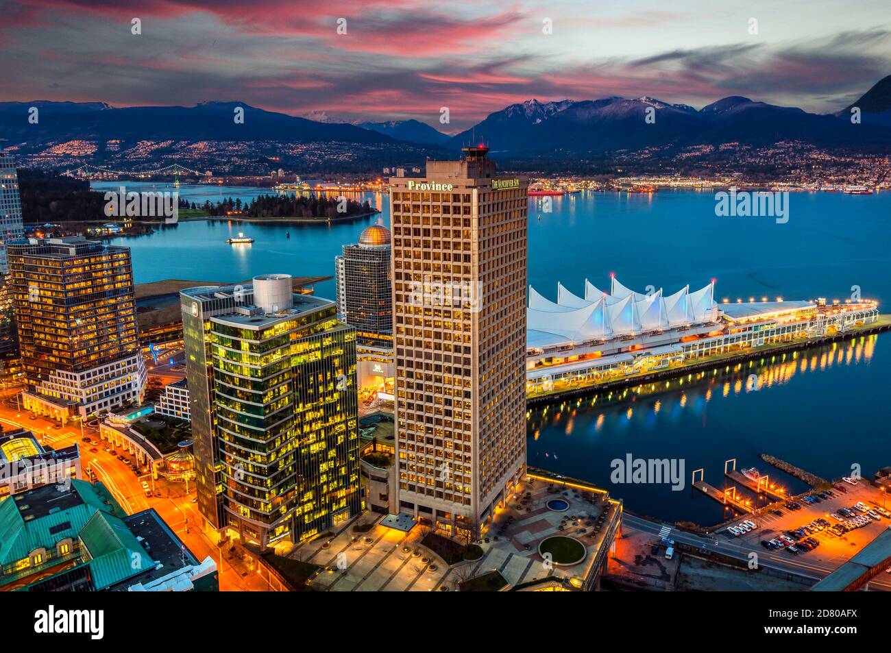 Downtown skyline at Dusk, Vancouver, British Columbia, Canada Banque D'Images