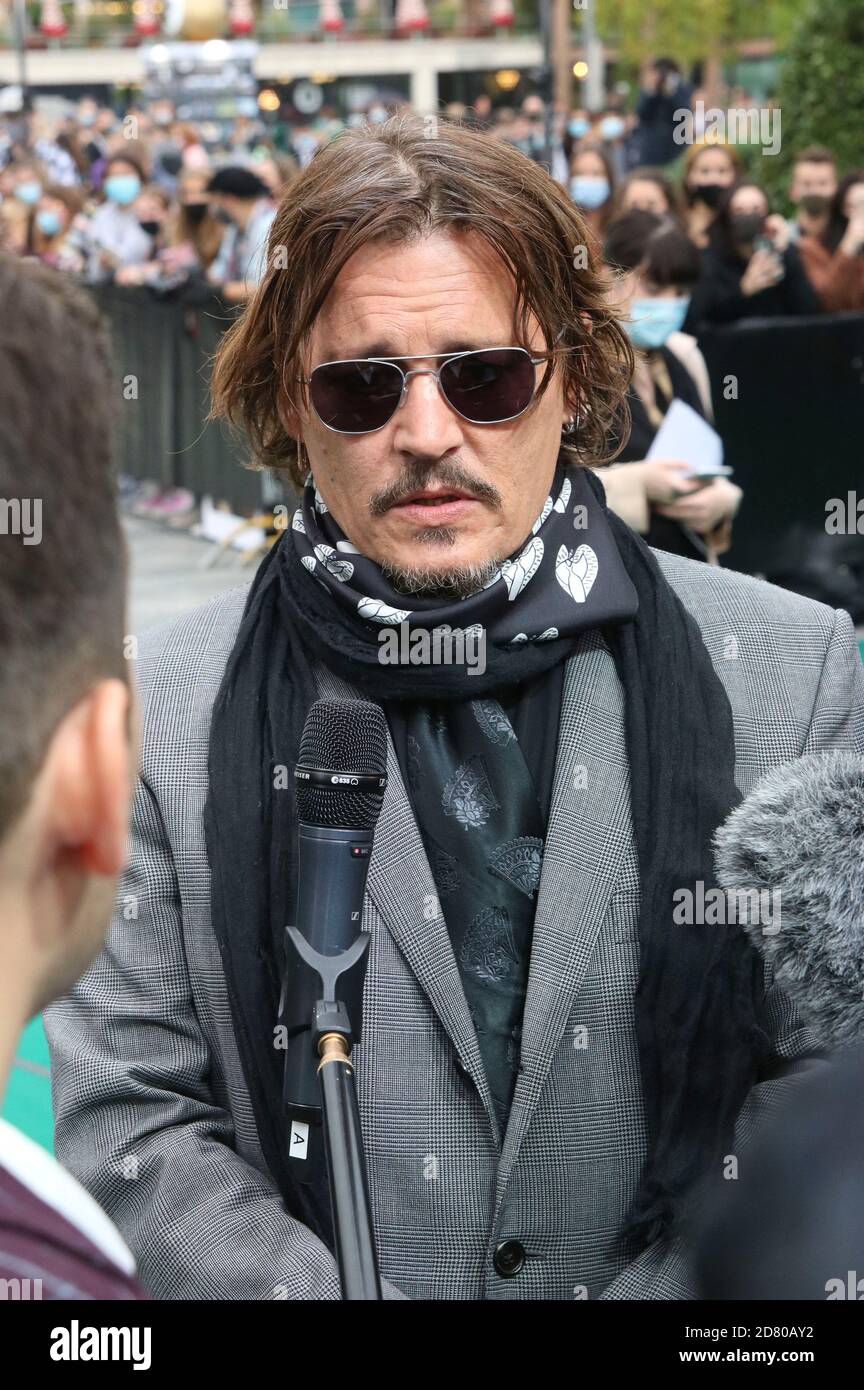 Johnny Depp assiste à la première « Crock of Gold: Quelques tours avec Shane McGowan » lors du 16e Festival du film de Zurich à Kino Corso le 02 octobre 2020 à Zurich, en Suisse. Banque D'Images