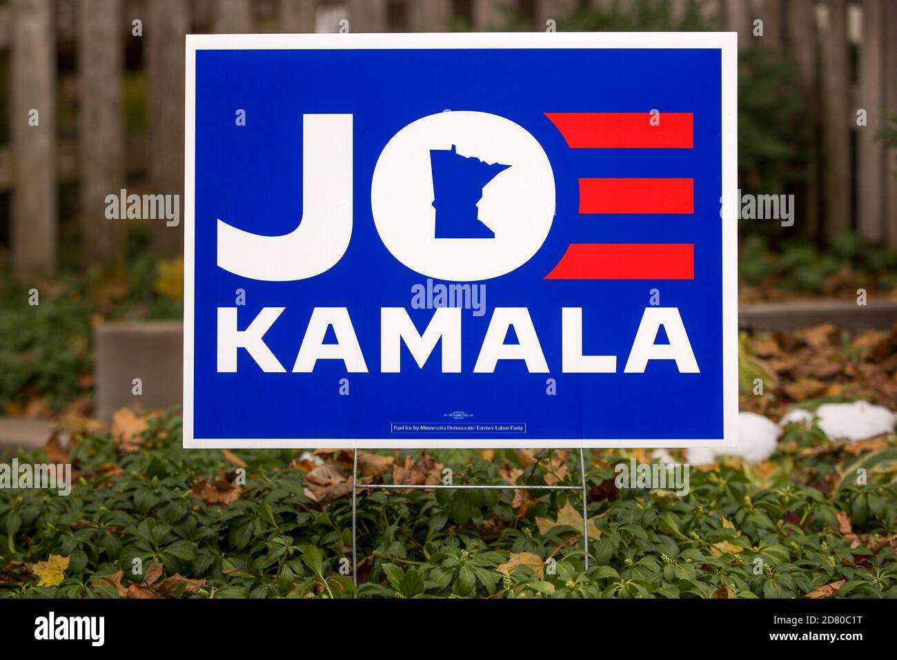 Un panneau de campagne présidentielle de 2020 Minnesota États-Unis pour les démocrates Joe Biden et Kamala Harris Banque D'Images