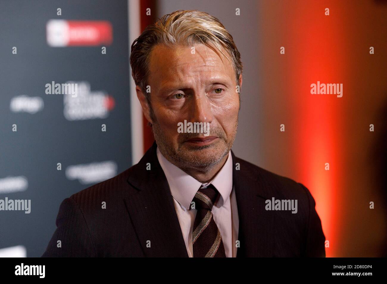 Mads Mikkelsen participant au Festival du film Cologne Awards 2020 au 30ème Festival du film Cologne 2020 au Palladium le 8 octobre 2020 à Cologne, Allemagne Banque D'Images