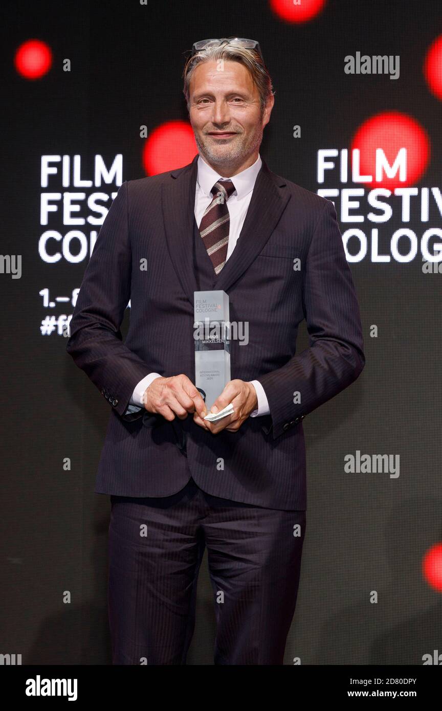 Mads Mikkelsen participant au Festival du film Cologne Awards 2020 au 30ème Festival du film Cologne 2020 au Palladium le 8 octobre 2020 à Cologne, Allemagne Banque D'Images
