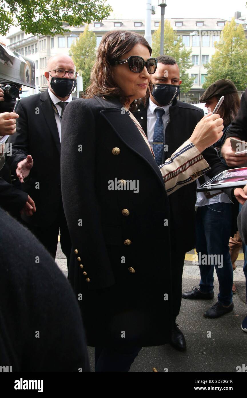 Juliette Binoche arrive au ZFF Masters lors du 16ème Festival du film de Zurich 2020 à Filmpodium le 1er octobre 2020 à Zurich, Suisse Banque D'Images