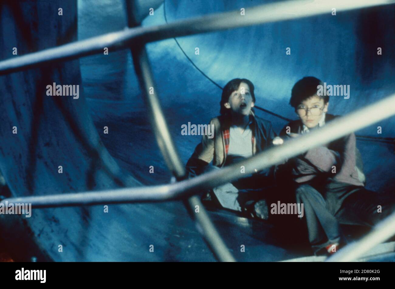 Explorateurs année : 1985 Etats-Unis Directeur : Joe Dante Ethan Hawke, River Phoenix Banque D'Images