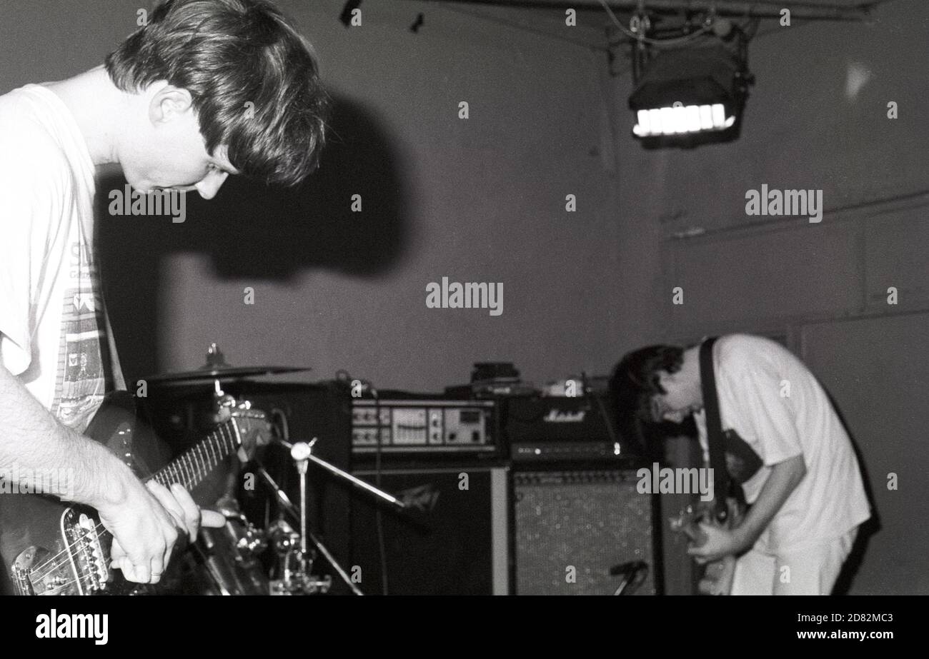 Le groupe de rock indépendant britannique Moose joue au Wellhead Inn, Wendover, Buckinghamshire, Royaume-Uni, 06/04/91. Banque D'Images