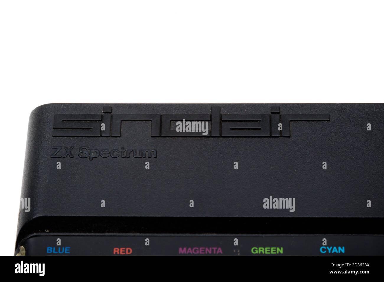 Londres, Royaume-Uni, 21 septembre 2020:- UN rétro Sinclair ZX Spectrum 48k ordinateur à la maison isolé sur un fond blanc Banque D'Images