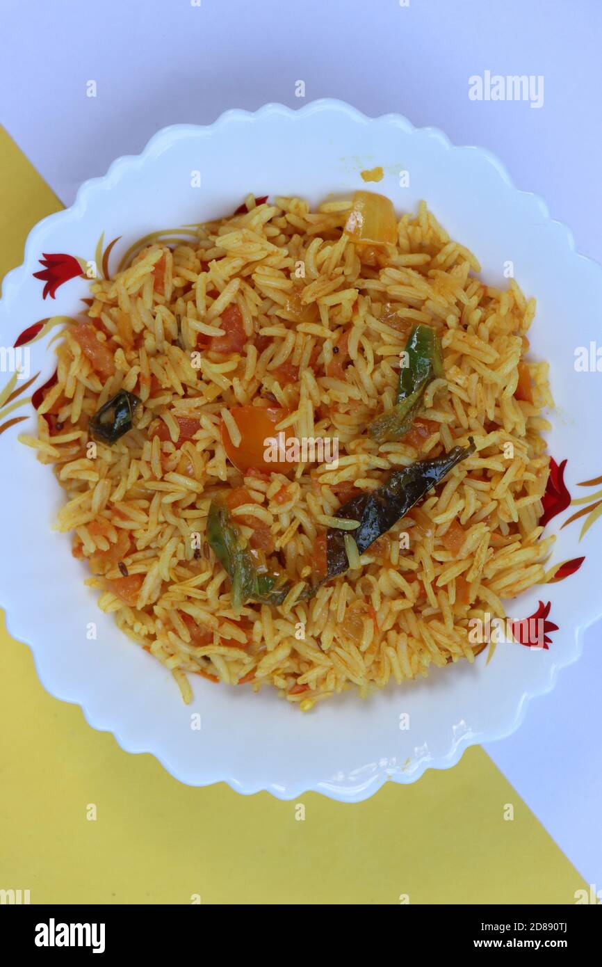 Chapeau de tomate ou tomate pulao, un plat végétarien indien Banque D'Images