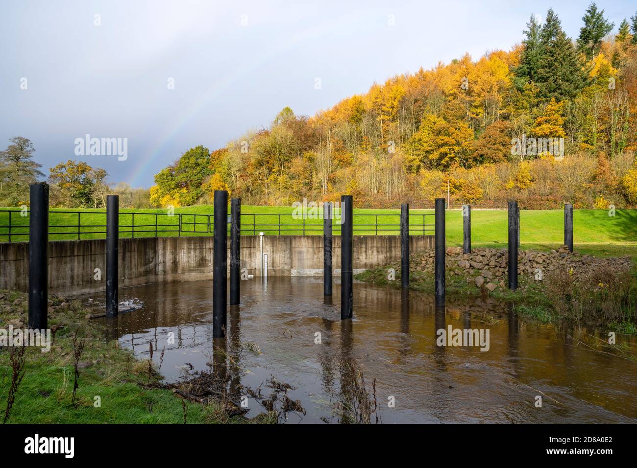 La défense contre les inondations a été déluge à Newtondale au-dessus de Pickering Banque D'Images