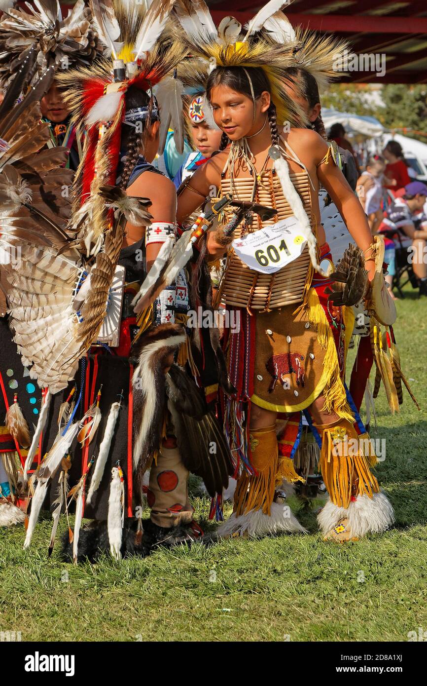 BISMARK, DAKOTA DU NORD, 8 septembre 2018 : Jeune danseur de la 49e édition annuelle des Tribes Pow Wow, un grand événement de plein air qui réunit plus de 900 jours Banque D'Images