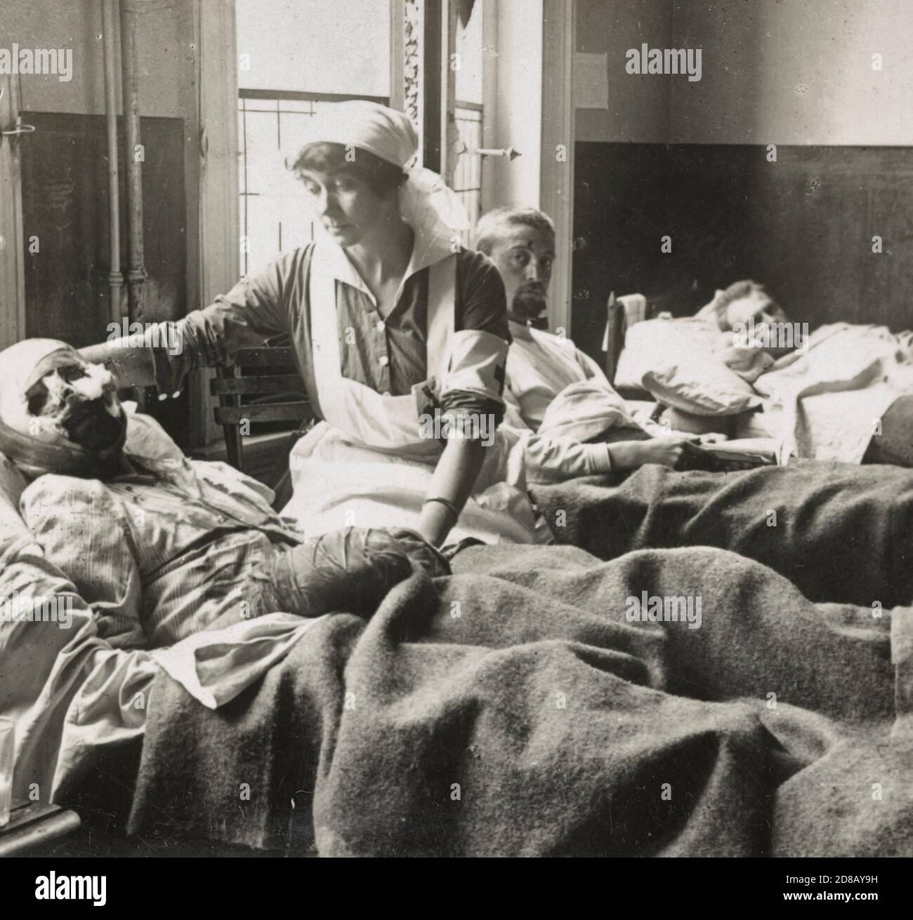 Effroi aperçu des blessés belges à l'hôpital d'Anvers, Belgique pendant la première Guerre mondiale Banque D'Images