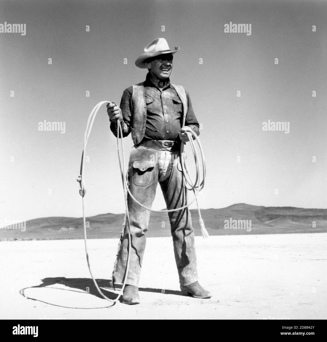 CLARK PIGNON comme gay Langland à cheval sauvage dans LE MISFITS 1961 réalisateur JOHN HUSTON scénario ARTHUR MILLER Seven Arts Productions / United Artists Banque D'Images