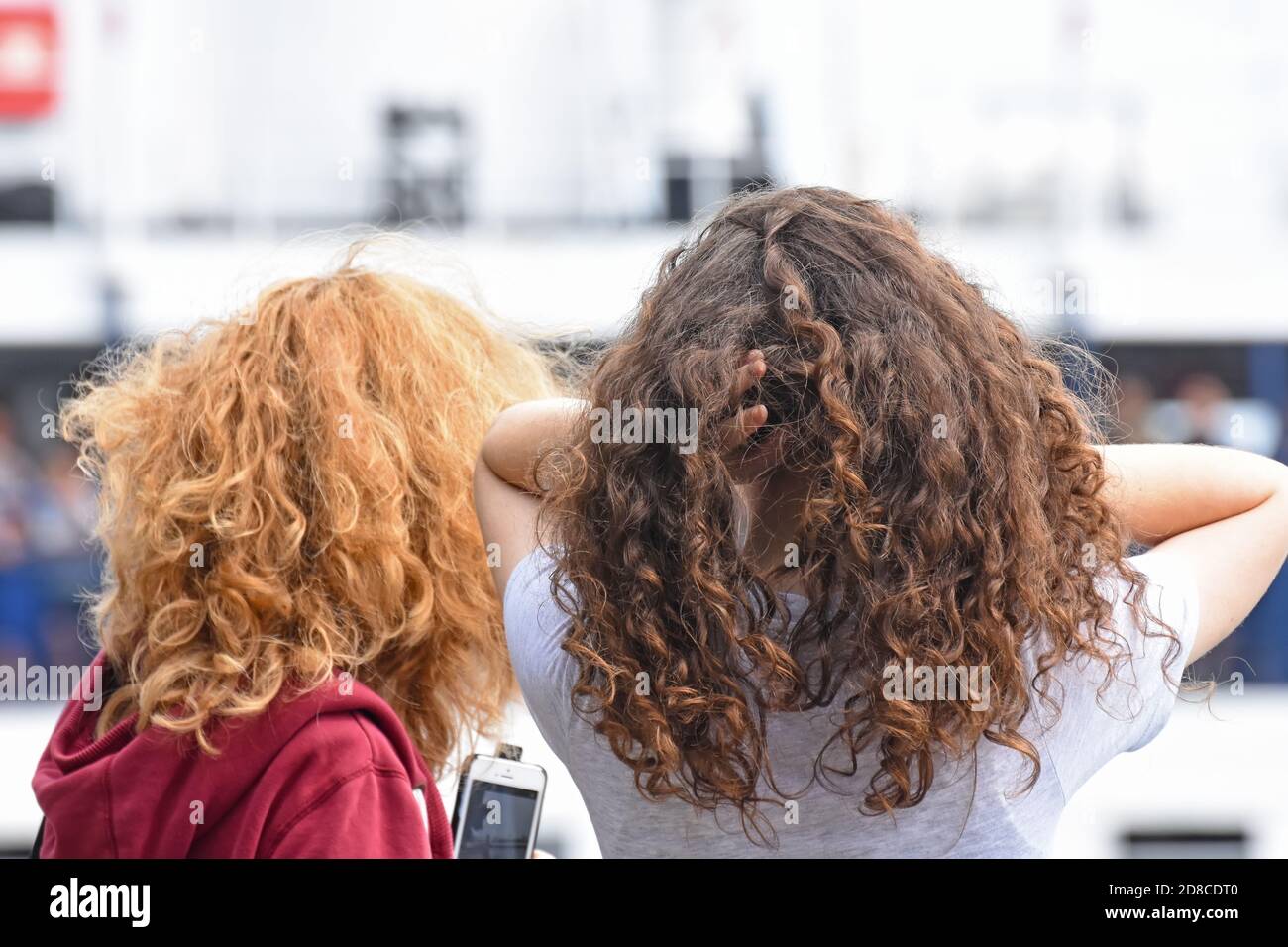 Cheveux Bouclés De Dos Banque De Photographies Et Dimages à Haute Résolution Alamy 9389