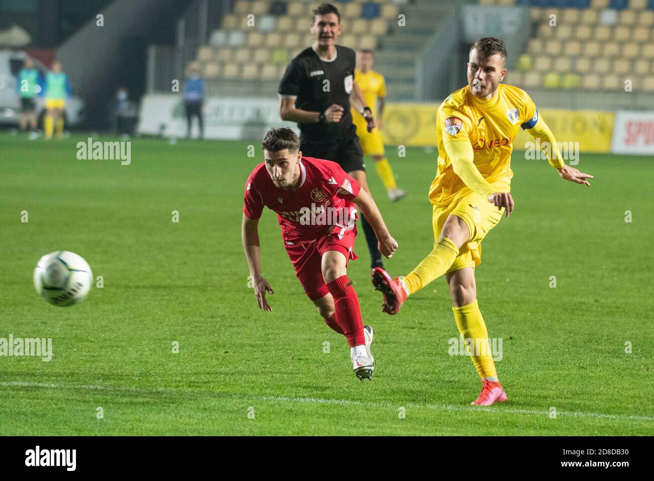 Ploiesti Roumanie 28 Octobre Pol Roige Rodriguez 8 Du Fc Petrolul Ploiesti Pendant La Ligue Roumaine 2 Casa Pariurilor Saison 21 Match Entre Le Fc Petrolul Ploiesti Et Le