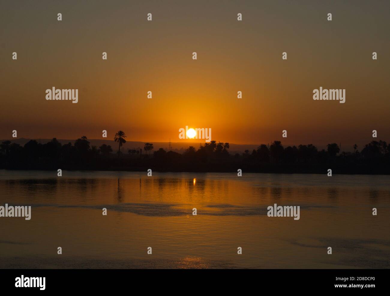 Coucher de soleil sur le Nil, Égypte Banque D'Images