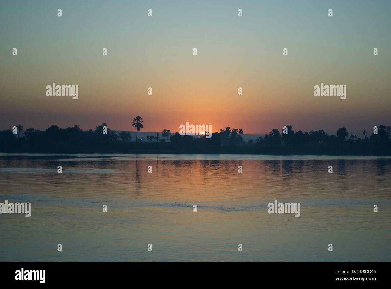 Coucher de soleil sur le Nil, Égypte Banque D'Images