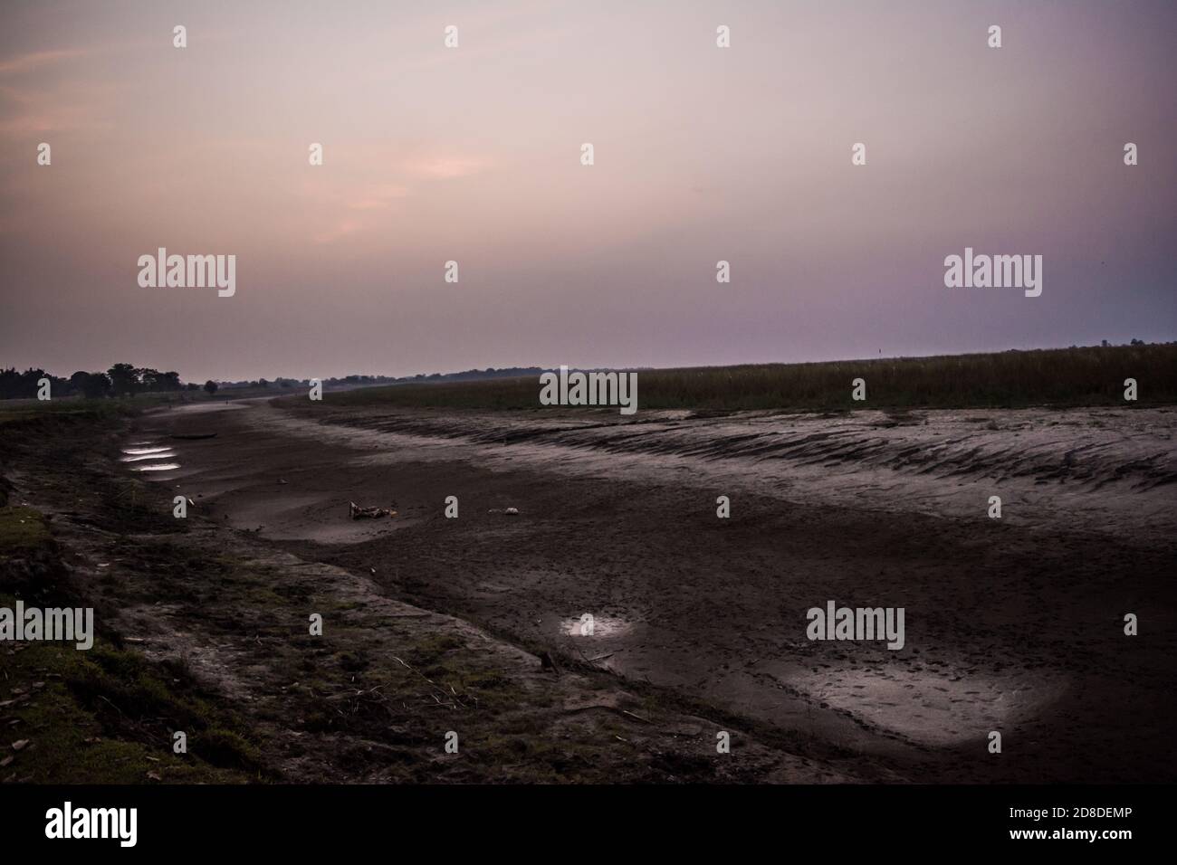 Brahmaputra River, appelée Luit, Dilao à Assam. Rivière Brahmaputra sèche à golaghe, Assam Banque D'Images