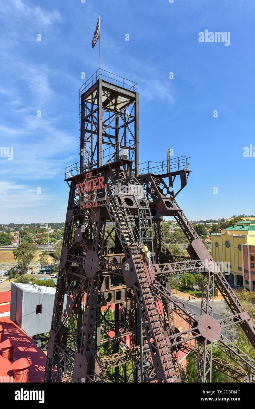 La Tour de Terror à Gold Reef City, Johannesburg, Afrique du Sud Banque D'Images