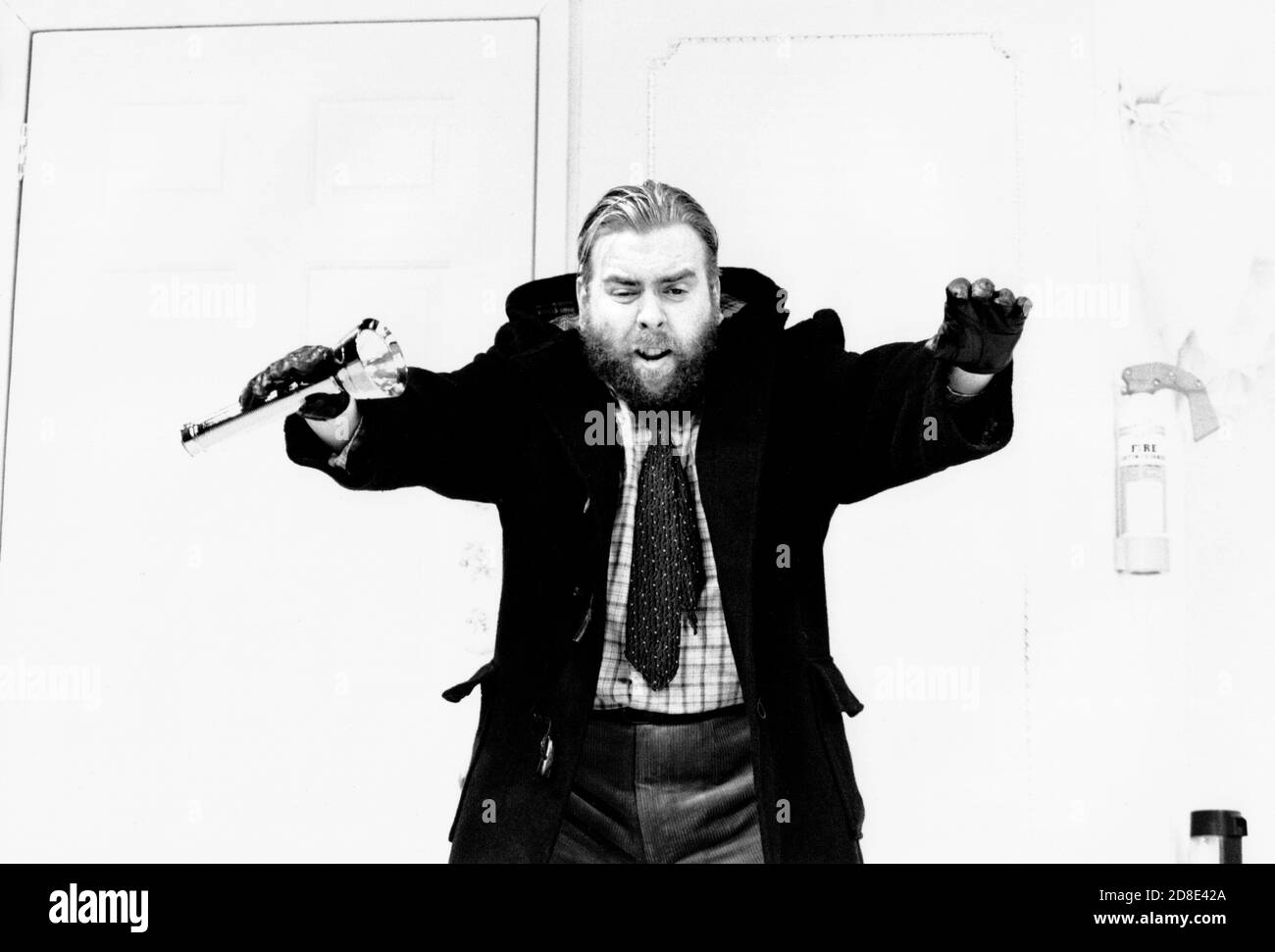 Timothy Spall (Vic) dans L'ODEUR D'UN RAT écrit et réalisé par Mike Leigh au Hampstead Theatre, Londres NW3 06/12/1988 design: Eve Stewart Lighting: Kevin Sleep Banque D'Images