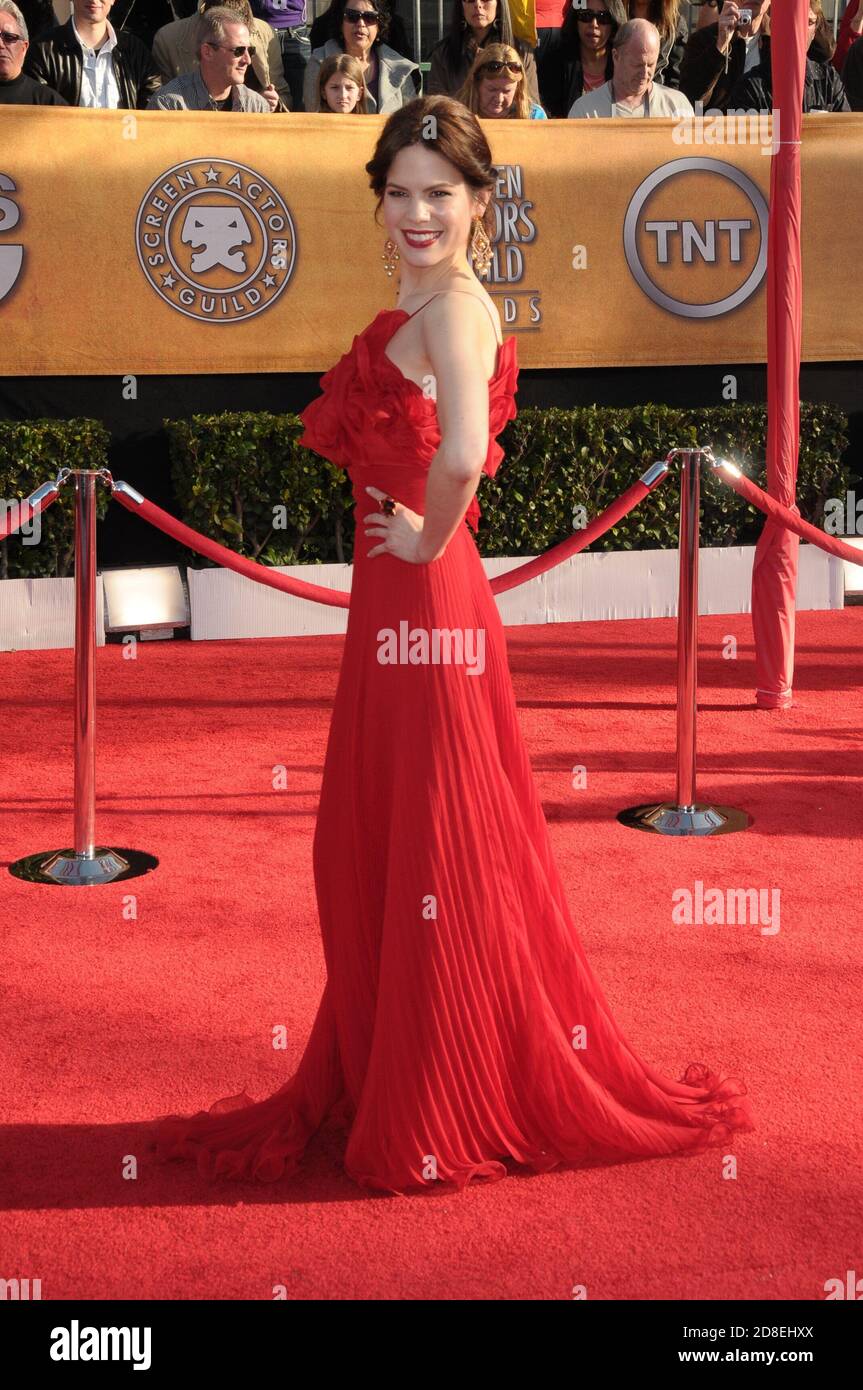 Mariana Klaveno arrive à la 16e édition de la Guilde des acteurs de l'écran Prix à Los Angeles le 1/23/2010 Banque D'Images