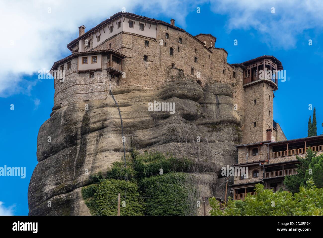 Monastère de Saint-Nicolas Anapuses dans la magnifique Meteora une formation de roche dans le centre de la Grèce accueillant l'un des plus grands et les plus précipitamment buil Banque D'Images