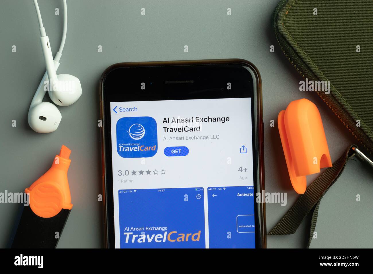 New York, Etats-Unis - 26 octobre 2020: Ai Ansari Exchange Travel card icône de l'application mobile logo sur l'écran du téléphone, illustration Editorial Banque D'Images