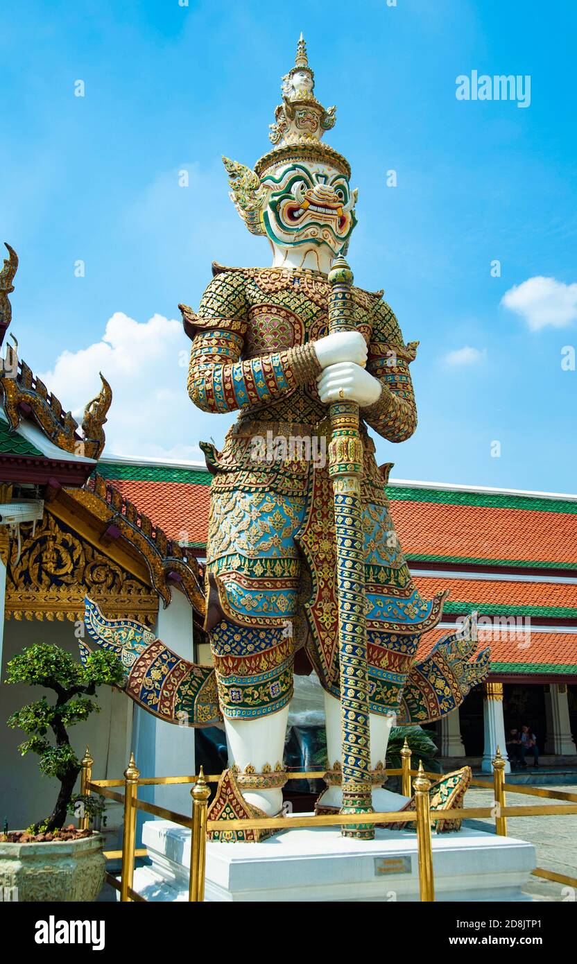 Grand Palais, Temple du Bouddha d'Émeraude - Wat Phra si Rattana Satsadaram / Wat Phra Kaew, Bangkok, Thaïlande - détail Banque D'Images