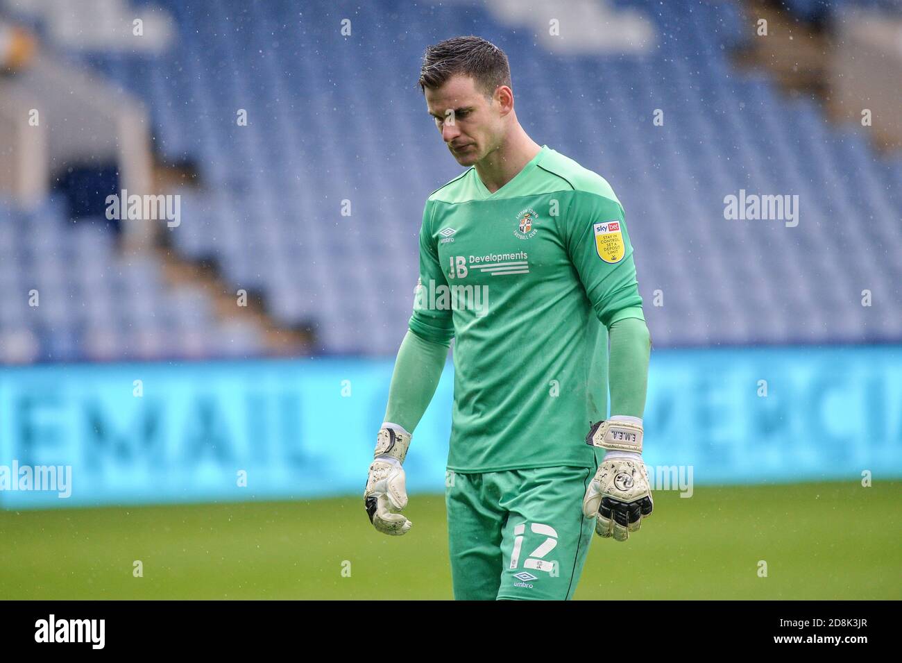 Simon Sluga (12) de Luton Town pendant le match Banque D'Images