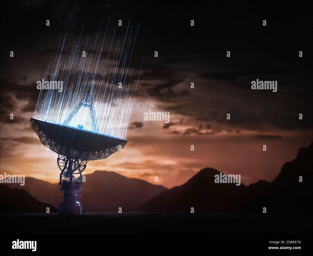 Grand plat antenne satellite pour la communication et la réception du signal hors de la planète Terre. La recherche de l'Observatoire pour la radio dans l'espace au coucher du soleil. Banque D'Images