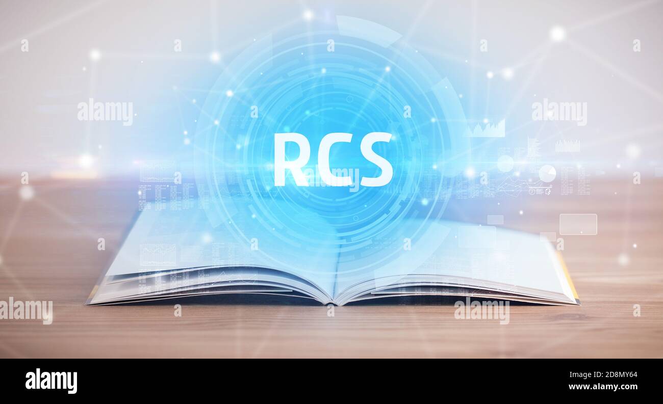 Livre ouvert avec abréviation RCS, concept de technologie moderne Banque D'Images