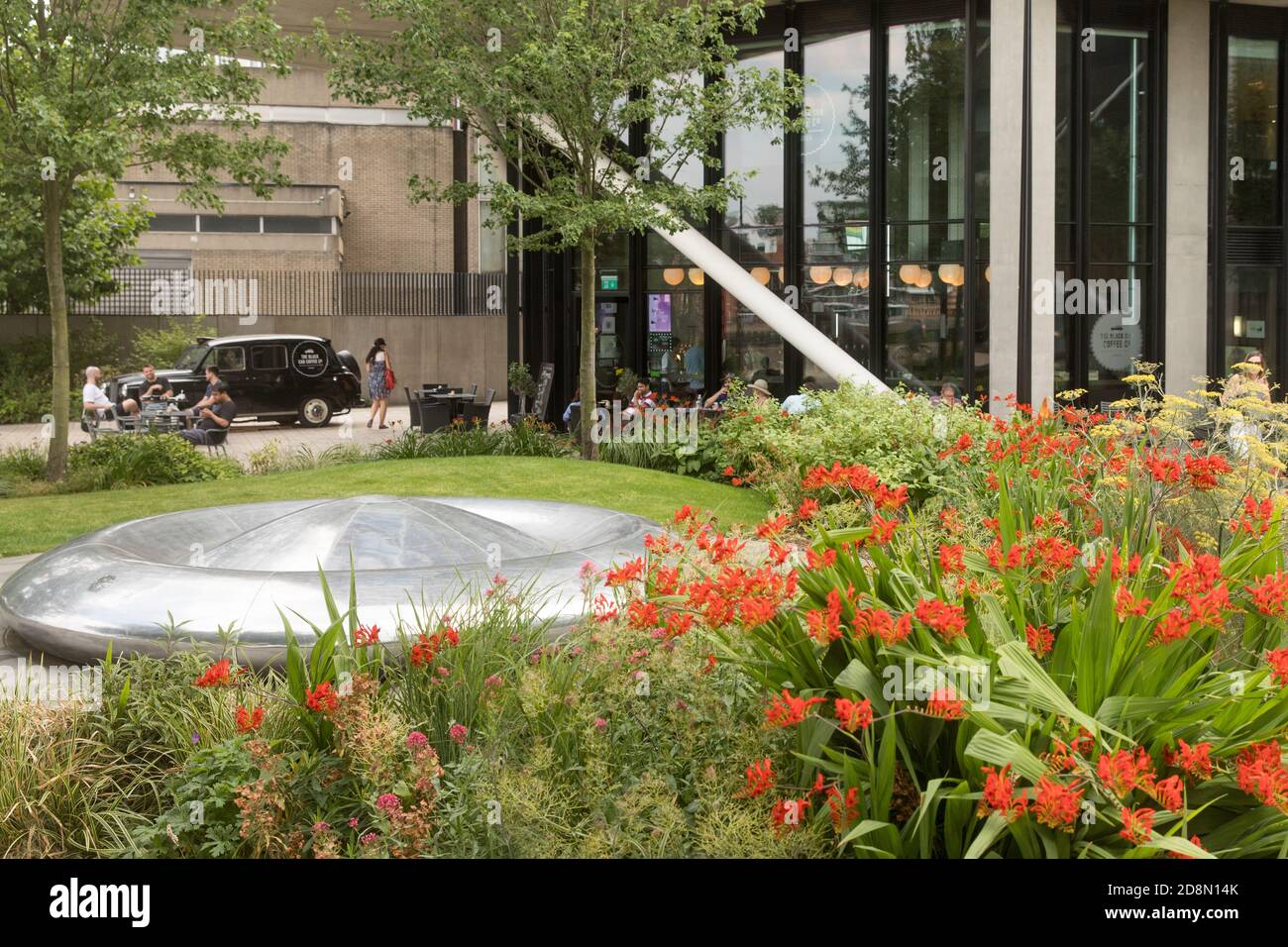 Riverlight Quay appartements bâtiments et domaine public Banque D'Images