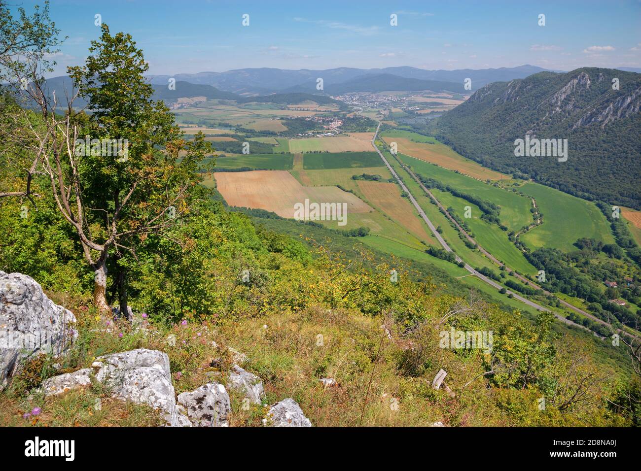 beauté, brzotin, pays, forêt, vert, kras, paysage, national, nature, extérieur, parc, planina, plateau, plesivecka planina, roznava, ciel, slovaki Banque D'Images